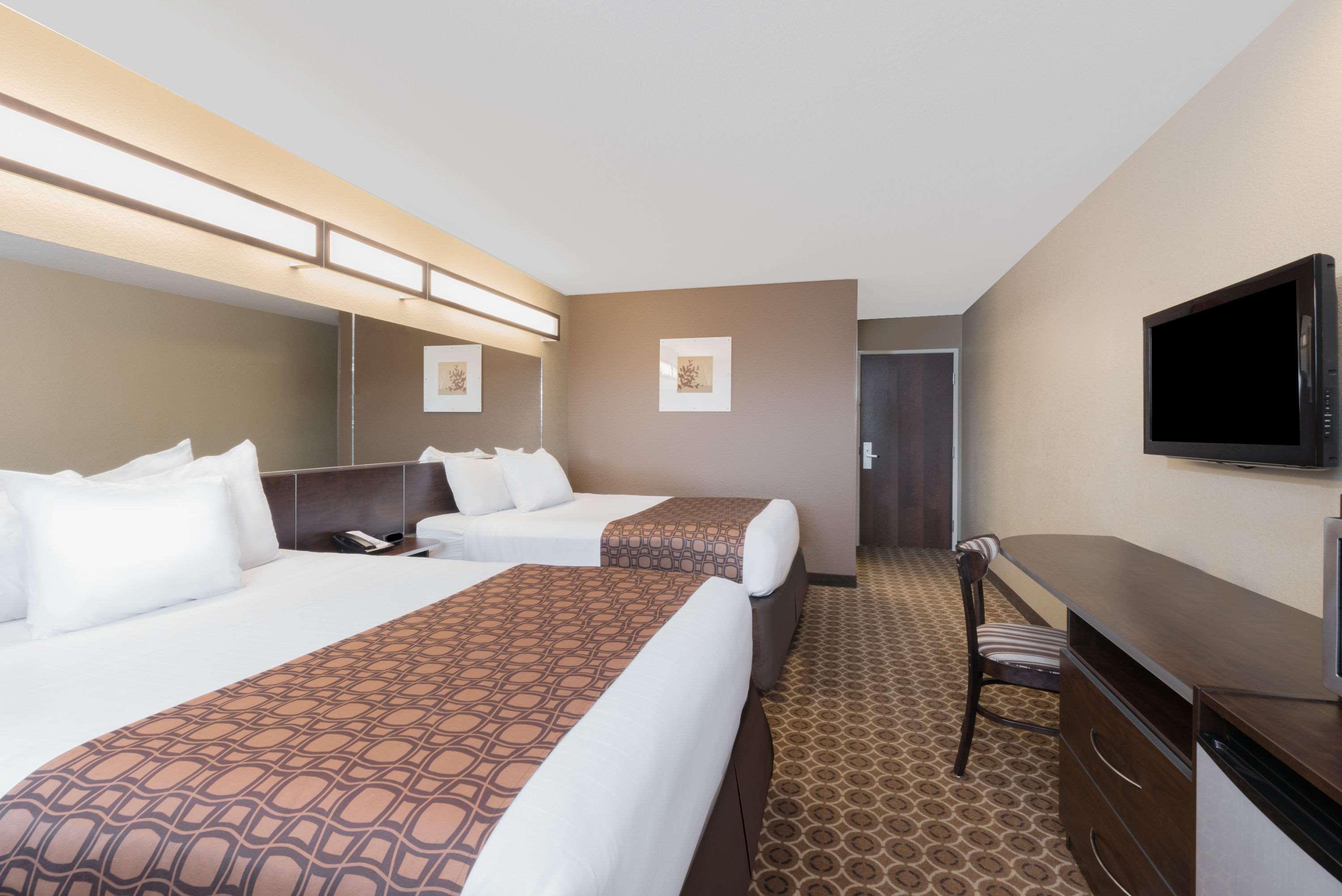 Microtel Inn & Suites By Wyndham Dickinson Kültér fotó